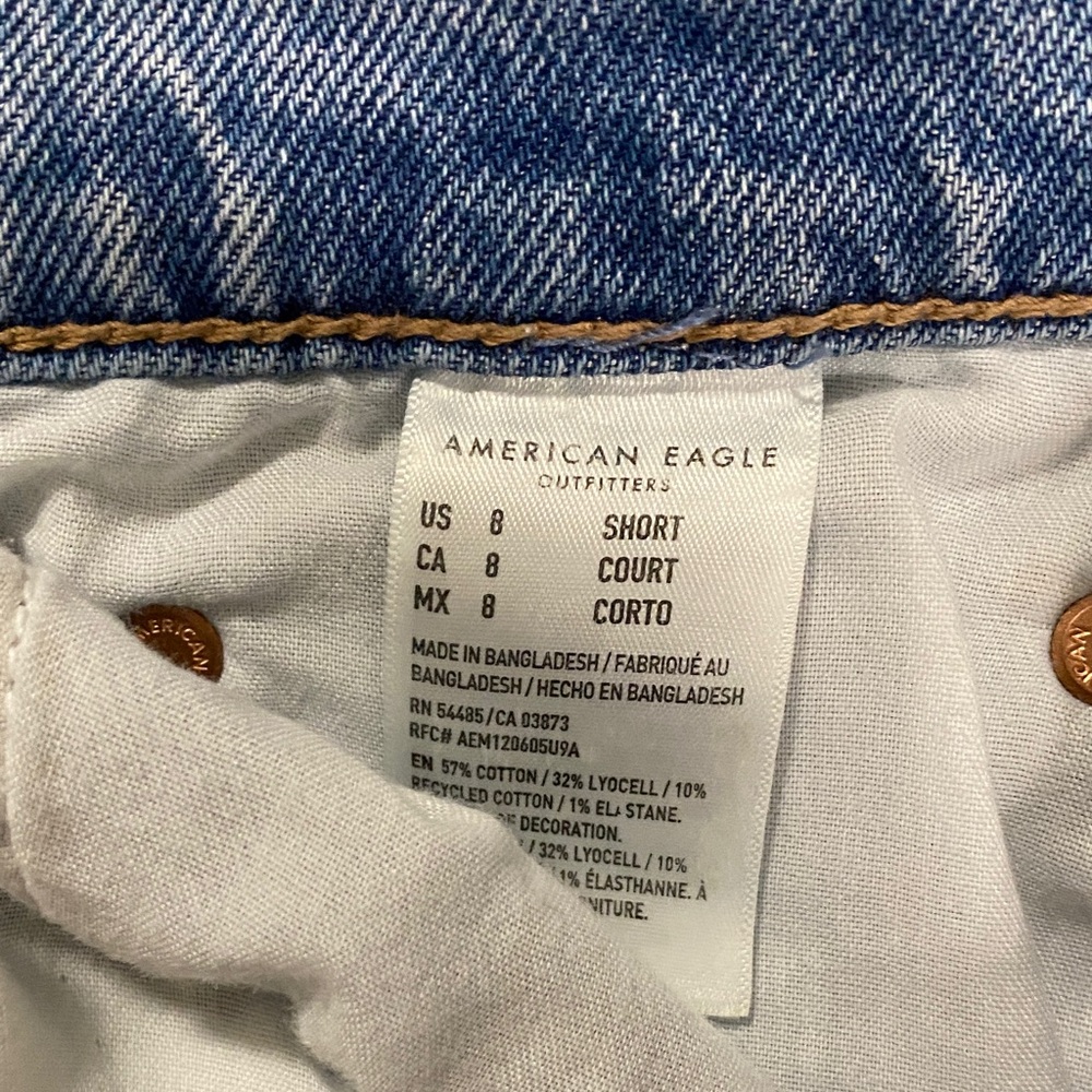 AE 90s Skinny Stretch Distressed Jeans Light Blue - Picture 4 of 4